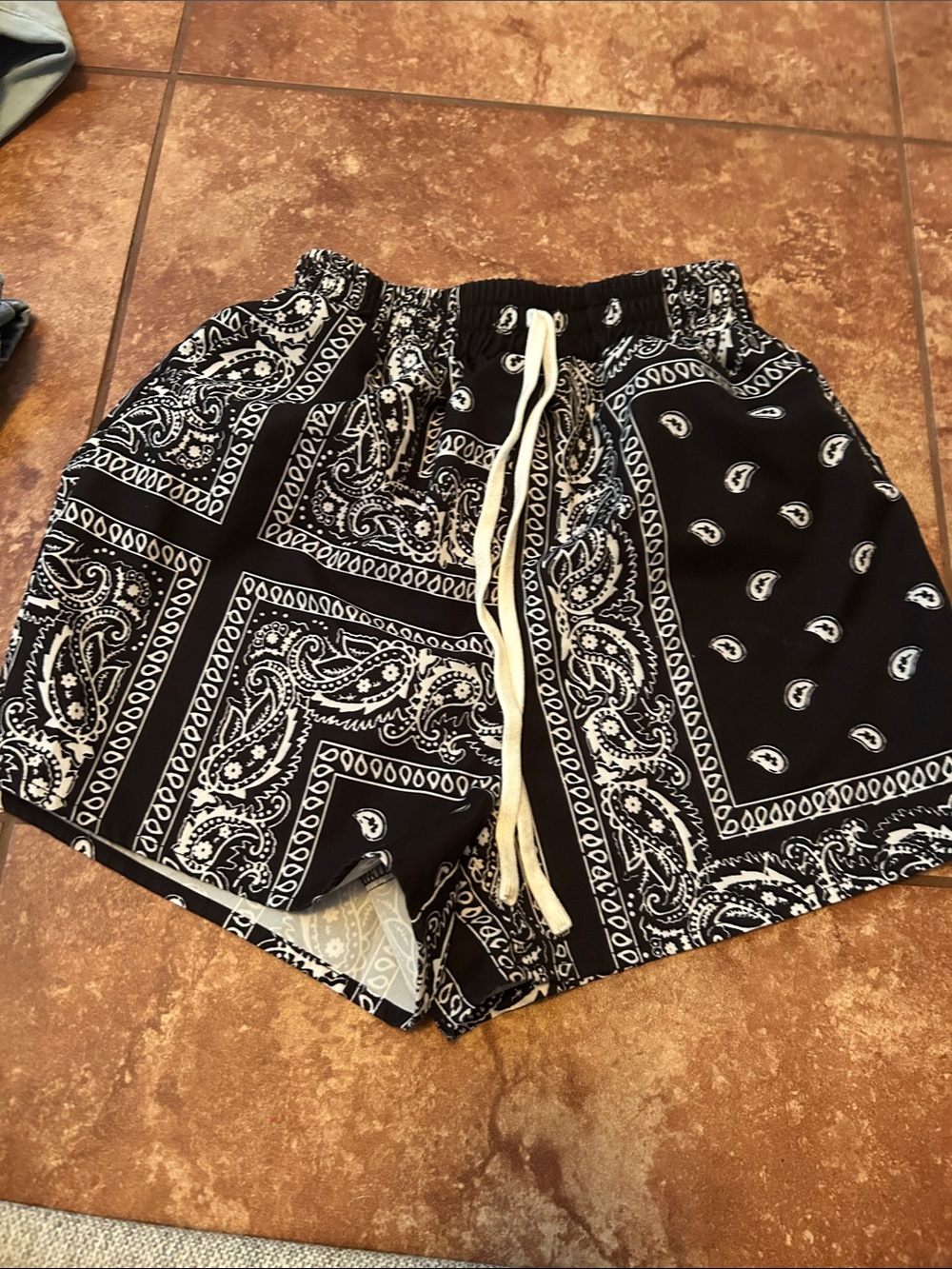 SHEIN Black & White Bandana Print Athletic Shorts